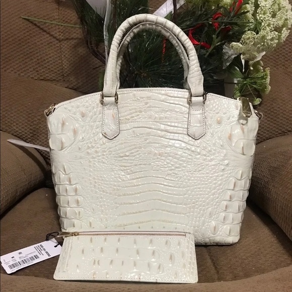 Brahmin Crystal duxbury and wallet - Picture 2 of 7